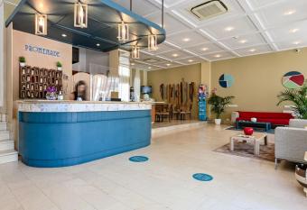 Amadei Hotel Promenade allows 18 year olds to book a room