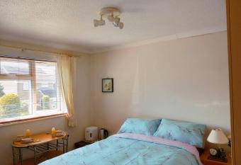 Chelmsford Bed and Breakfast allows 18 year olds to book a room