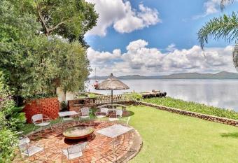 147@ Simon Bekker Kosmos has Balcony rooms