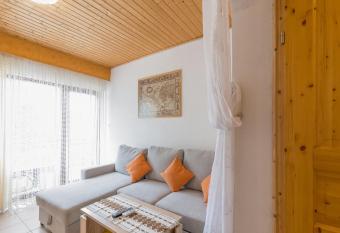 Ines & Hans has Balcony rooms