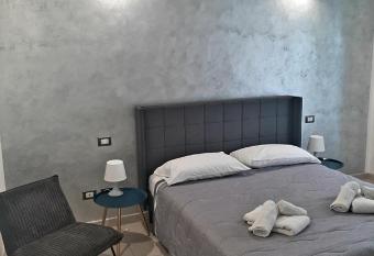 La Nchioscia allows 18 year olds to book a room