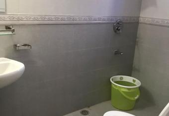 Apartments at Aftabnagar 3 Bedroom and 4 Washroom Dining and Drawing +880 1611 919061 has rooms with a private hot tub