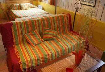 Le Petit Then 2 has Balcony rooms