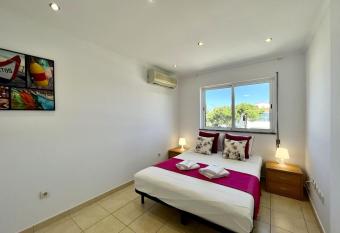 Vilamoura Experience by Homing allows 18 year olds to book a room
