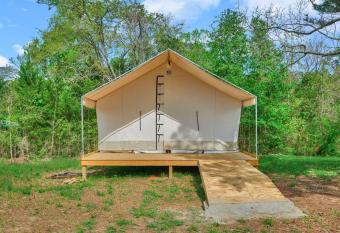 Khushatta Hills Ranch Glamping - Mom Mollie has Balcony rooms