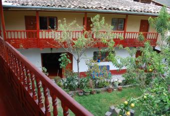 Hospedaje La   usta has Balcony rooms