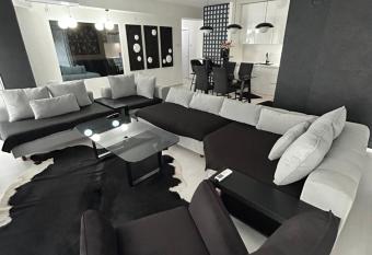 Sandev apartments Black&White has Balcony rooms