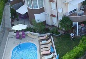 Apartments with a swimming pool Opric, Opatija - 7711 has Balcony rooms