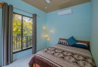 APARTAMENTOS RINC  N VERDE has Balcony rooms