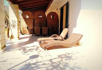 B&B Lu Palummaru has Balcony rooms