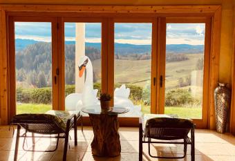 Sauna&Pool has Balcony rooms