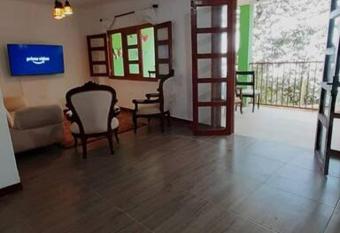 EcoCasa Romantica vista a Cali disfruta en pareja o familia has Balcony rooms