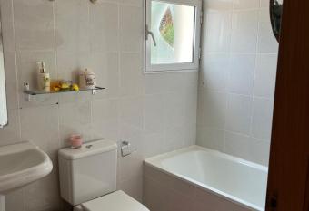 Chalet confortable has Balcony rooms