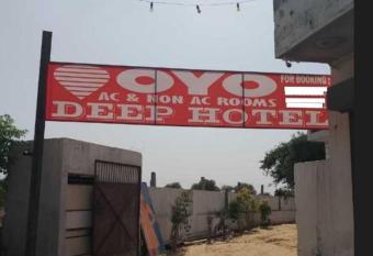 OYO 81279 Hotel Deep allows 18 year olds to book a room
