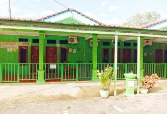 Homestay Nova Klayar has Balcony rooms