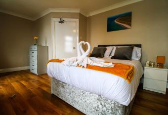 Beulah Guest House allows 18 year olds to book a room