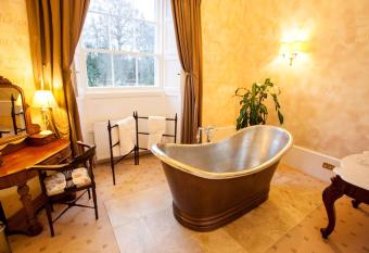 Boath House Hotel allows 18 year olds to book a room