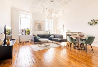 Welcome allows 18 year olds to book a room