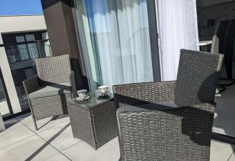 LUXURY AQUA APARTMENTS przy AQUAPARK REDA has Balcony rooms