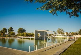 Casa Modesta has Balcony rooms