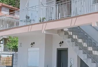 Vagelis 2 Nemea apartments has Balcony rooms