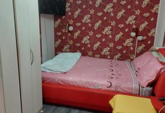 Apartament trei camere has Balcony rooms