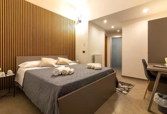 Kanisa Mari e Monti has Balcony rooms