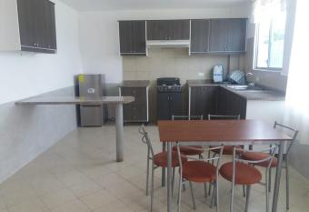 Tonsupa, Sector Club del Pac  fico has rooms with a private hot tub