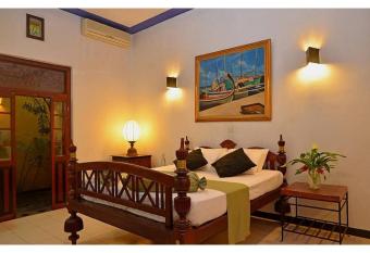 Villa Capers has Balcony rooms