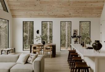 Unwind in Style & Serenity - The Denizen has rooms with a private hot tub