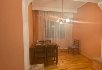 Katerini nahe Bus Bahnhof has Balcony rooms