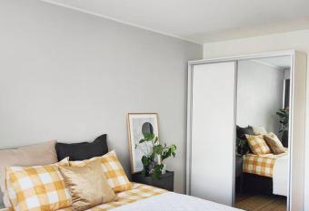 City Home with Balcony Peaceful, Wifi, Best Location max 5 persons has Balcony rooms