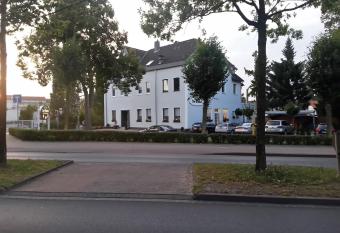 Hotel Im Winkel allows 18 year olds to book a room