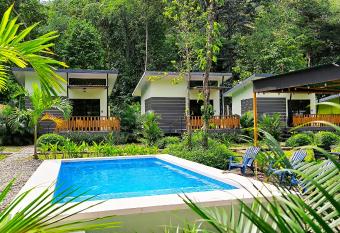 Casa Black Chaini allows 18 year olds to book a room