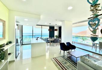 Lindo apartamento salida a la playa, Samaria has rooms with a private hot tub