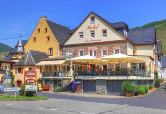 B&B Hotel Moselterrasse has Balcony rooms