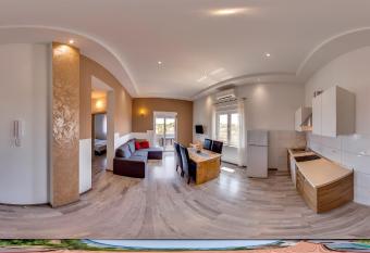 2 BEDROOM APARTMENT PEROJ has Balcony rooms