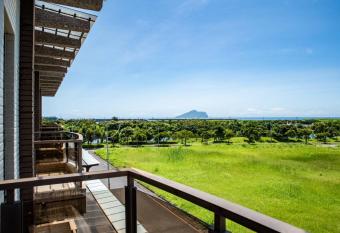 Wind Breathing B&B has Balcony rooms