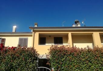 Casa di A&V has Balcony rooms