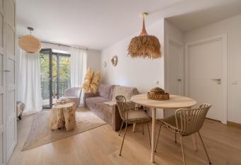 Brand new seaside apartment with balcony has Balcony rooms