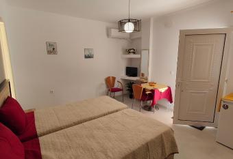 Apartment in TOP Location allows 18 year olds to book a room