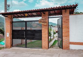 Caba  a Las Mar  as allows 18 year olds to book a room