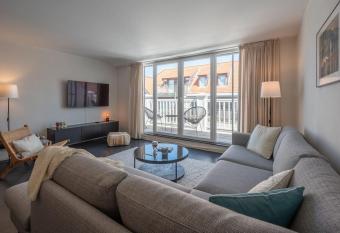 BEACH 52 duplex appartement met terras has Balcony rooms