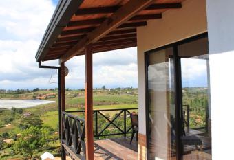 Mesa De los Santos, Balcones De los Santos Caba  a Lounge Eugenia allows 18 year olds to book a room