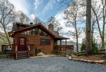 MoonShadow Lakeview Cabin - Spacious 3-Story Cabin, Large Private Deck has Balcony rooms