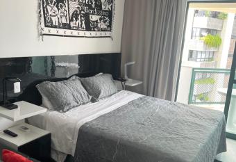 Flat Costa Mar Recife Hotel allows 18 year olds to book a room