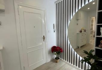 Apartamentos C&E has Balcony rooms