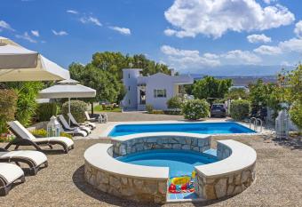 Villa Plumeria Flower has Balcony rooms