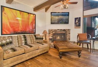 Sunflowers and Cowboys by Big Bear Vacations Walk to Resort Ski Lift Condo allows 18 year olds to book a room