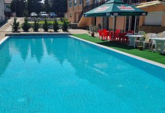 Beach Tab  n Vend  gh  z has Balcony rooms